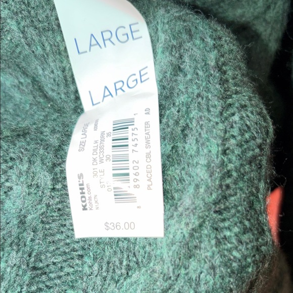 croft & barrow Forest Green Cable Knit Crewneck Sweater - Picture 9 of 10